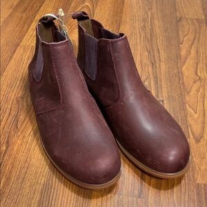 Kodiak Sz 9.5 Chelsea Low Rider Boots Leather Merlot Red NWT